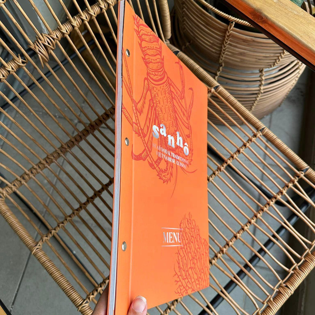 Elegant Custom Restaurant Menus with Sturdy Covers and Premium Finishes ...