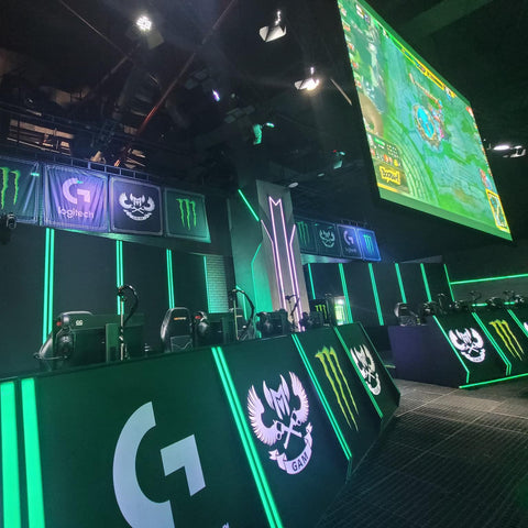 Event Setup for Riot Games – Vietnam | Arrow Print Canada