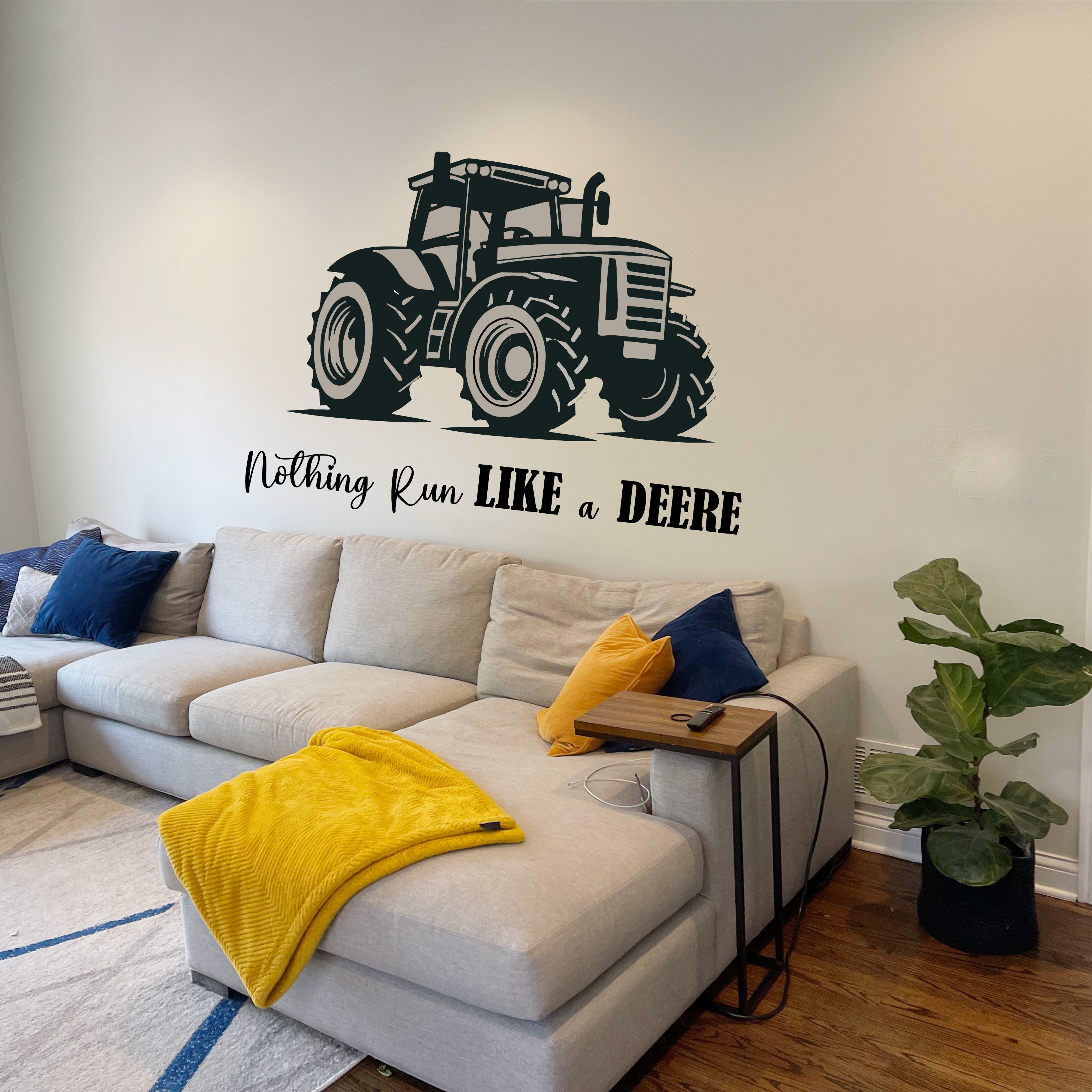 Custom Wall lettering - John Deere - Arrow Print Canada